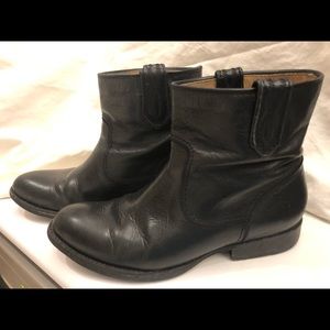 Frye women’s boots 7.5b